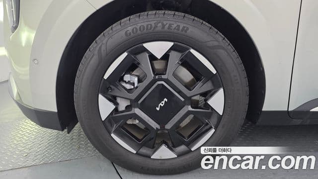 Kia Carnival 2025 — Şəkil 5/20