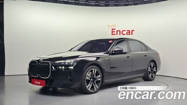 BMW 7 Series 2025 — ფოტო 1/20