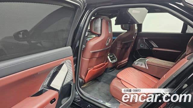 BMW 7 Series 2025 — ფოტო 11/20
