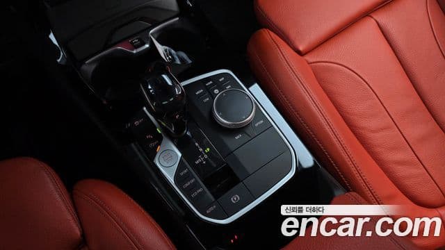 BMW 1 Series 2021 — ფოტო 9/20