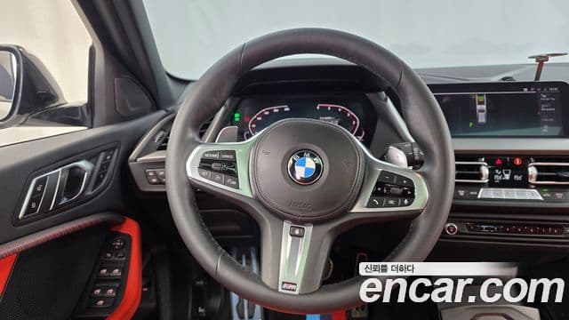 BMW 1 Series 2021 — ფოტო 12/20
