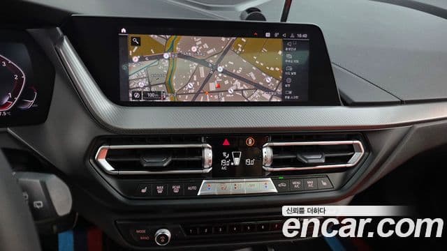 BMW 1 Series 2021 — ფოტო 13/20