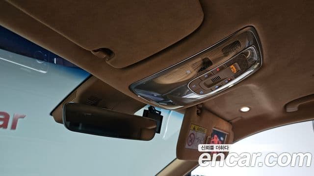 Genesis GV80 2021 — ფოტო 16/20