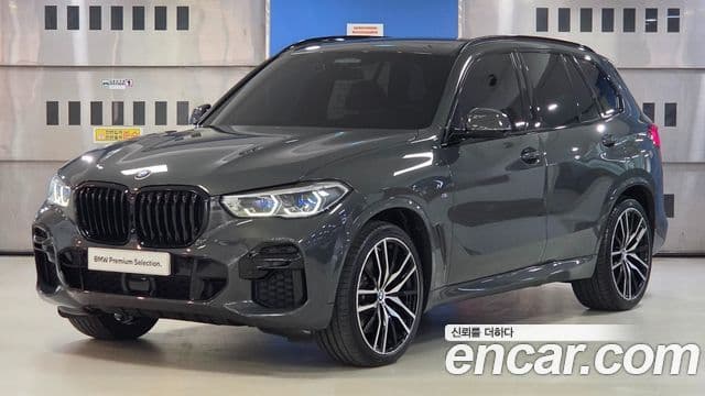 BMW X5 2022 — ფოტო 10/20