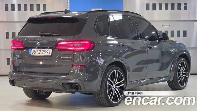 BMW X5 2022 — ფოტო 1/20