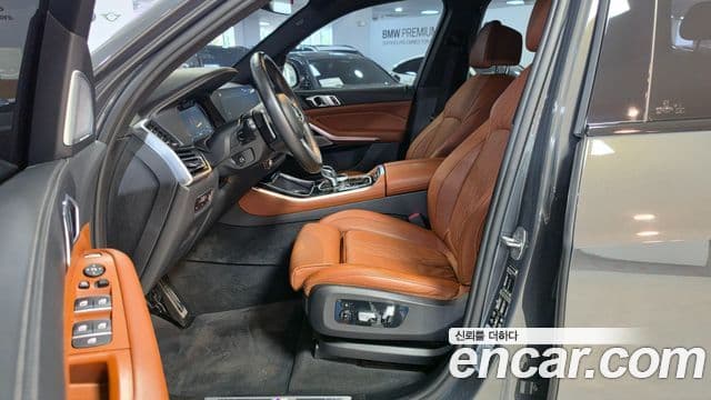 BMW X5 2022 — фото 9 из 20