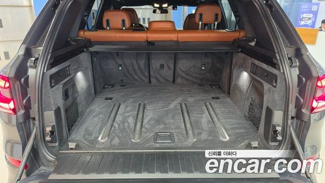BMW X5 2022 — ფოტო 19/20