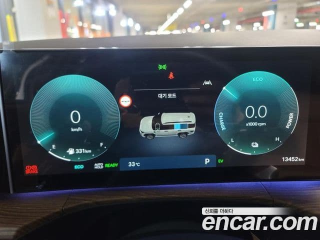 Hyundai Santa Fe 2025 — ფოტო 7/20