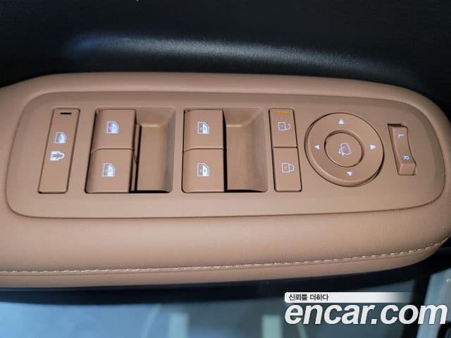 Hyundai Santa Fe 2025 — фото 13 из 20