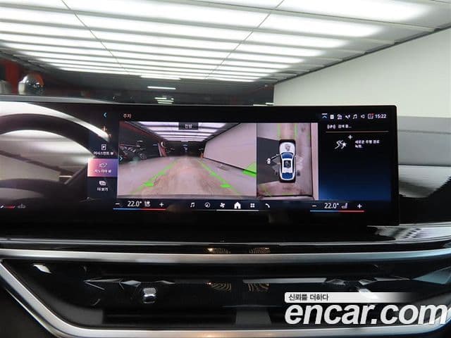 BMW X6 2023 — ფოტო 16/20