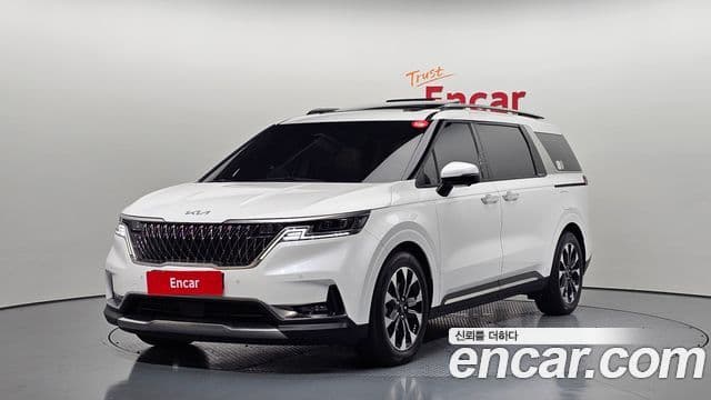 Kia Carnival 2023 — Şəkil 1/20
