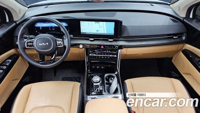 Kia Carnival 2023 — Şəkil 7/20