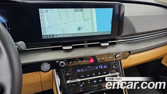 Kia Carnival 2023 — Şəkil 14/20
