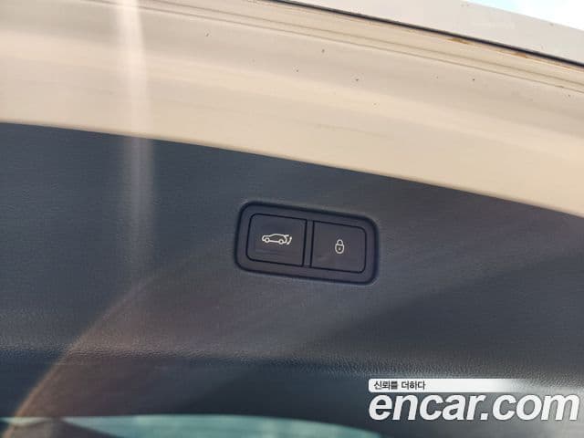 Genesis GV80 2024 — ფოტო 19/20