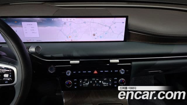 Genesis Electrified G80 2024 — ფოტო 13/20