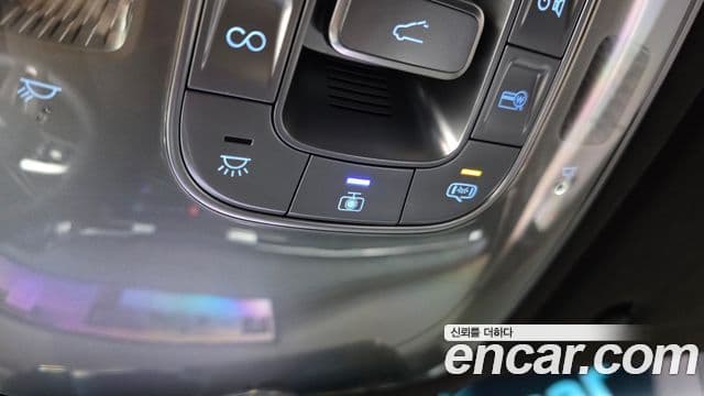 Genesis Electrified G80 2024 — ფოტო 16/20