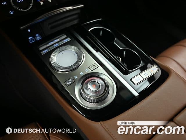 Genesis Electrified G80 2022 — фото 8 из 20