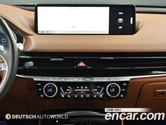 Genesis Electrified G80 2022 — ფოტო 14/20