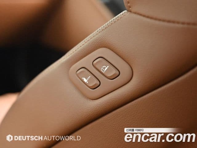 Genesis Electrified G80 2022 — ფოტო 18/20