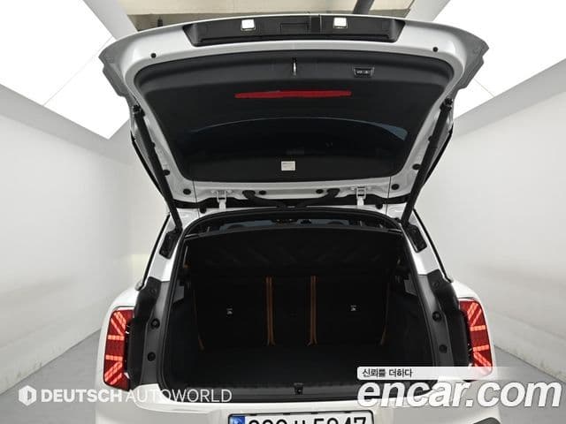 Mini Cooper S Countryman 2025 — ფოტო 19/20