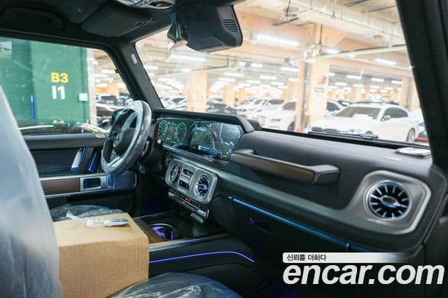 Mercedes-Benz G-Class 2026 — Фото 15/20