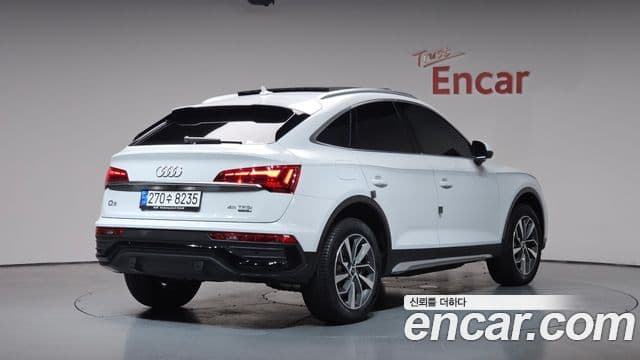 Audi Q5 2024 — Photo 6/35