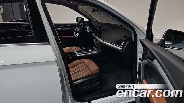 Audi Q5 2024 — Photo 32/35