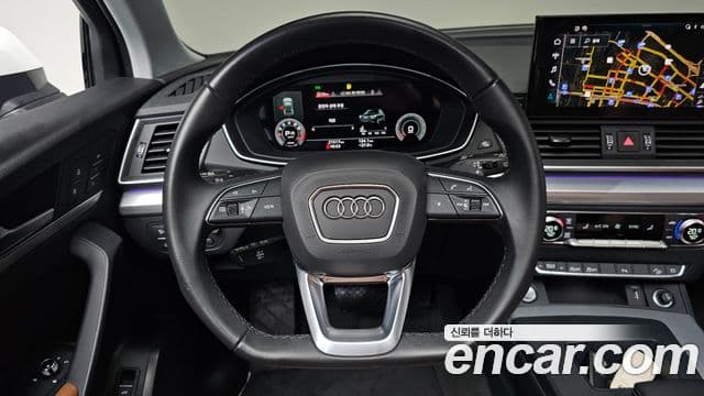 Audi Q5 2024 — Photo 10/35
