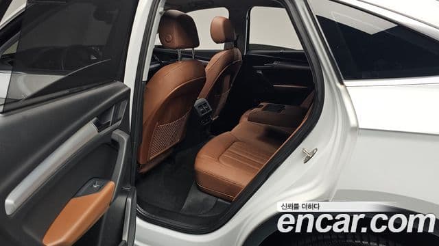 Audi Q5 2024 — Photo 3/35
