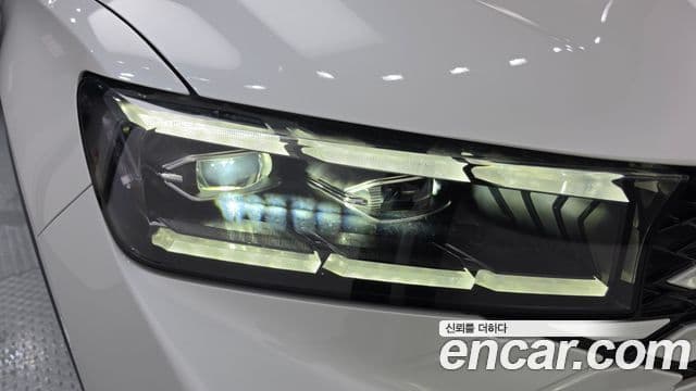 Renault Samsung Grand Koleos 2025 — Photo 8/35
