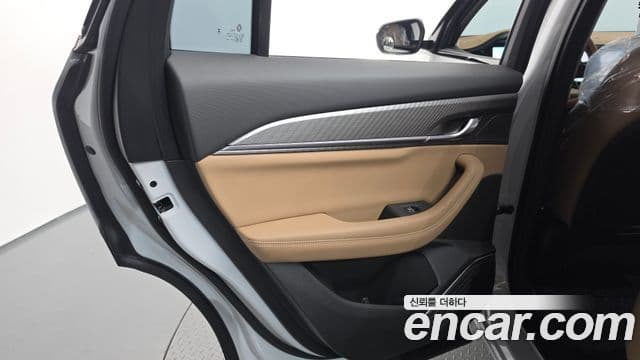 Renault Samsung Grand Koleos 2025 — Photo 13/35