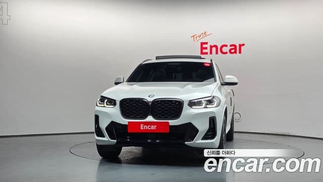 BMW X4 2022 — Photo 14/34