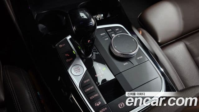 BMW X4 2022 — Photo 33/34