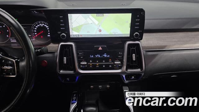 Kia Sorento 2020 — Фото 14/20