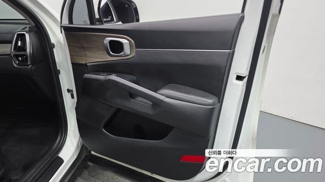 Kia Sorento 2020 — Şəkil 17/36