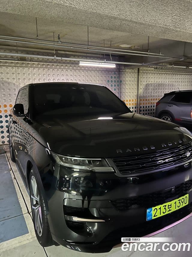 Land Rover Range Rover Sport 2024 — Photo 1/16