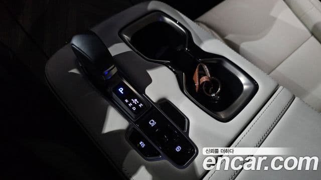 Lexus LM 2025 — Şəkil 29/34