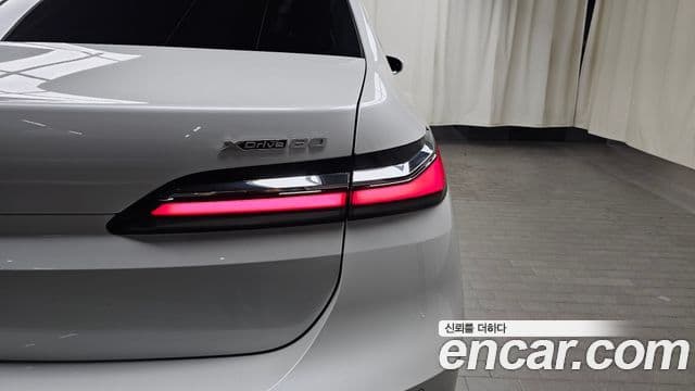 BMW i7 2025 — Photo 2/35