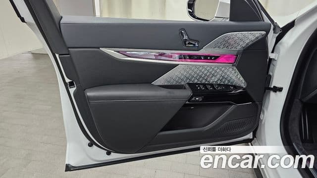 BMW i7 2025 — Photo 3/35