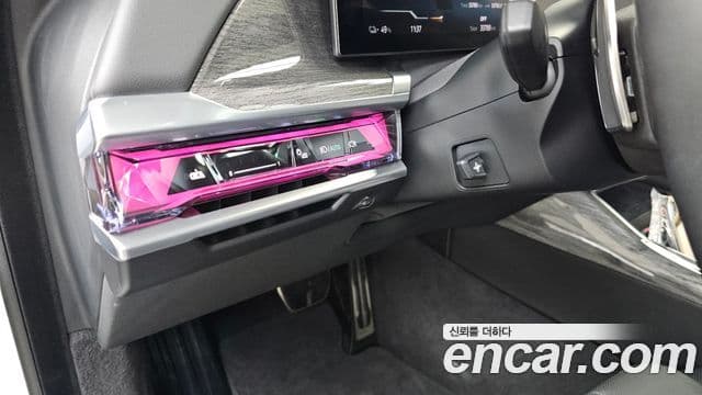 BMW i7 2025 — Photo 33/35