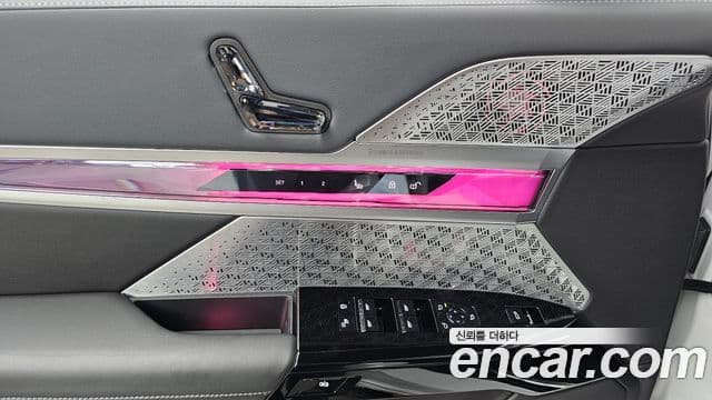 BMW i7 2025 — Photo 12/35