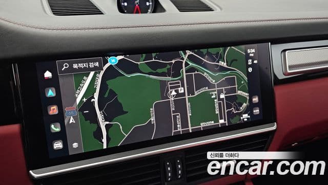 Porsche Cayenne 2023 — Photo 22/38