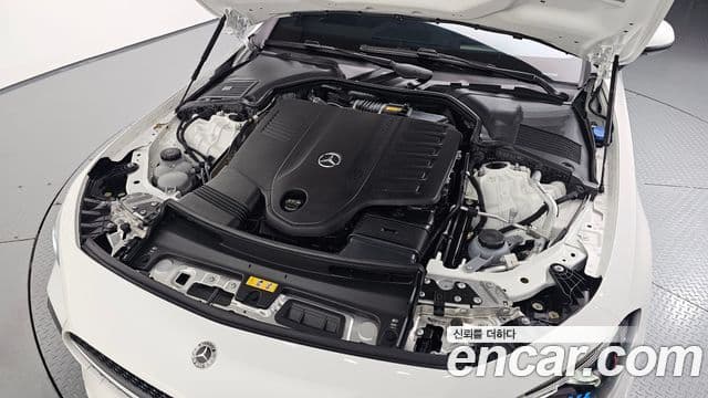 Mercedes-Benz CLE-Class 2025 — Photo 3/31