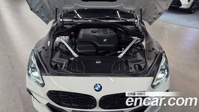 BMW Z4 2023 — Şəkil 11/20