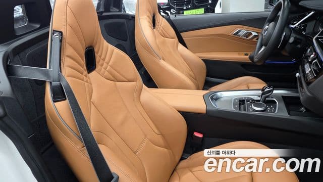 BMW Z4 2023 — Şəkil 12/20