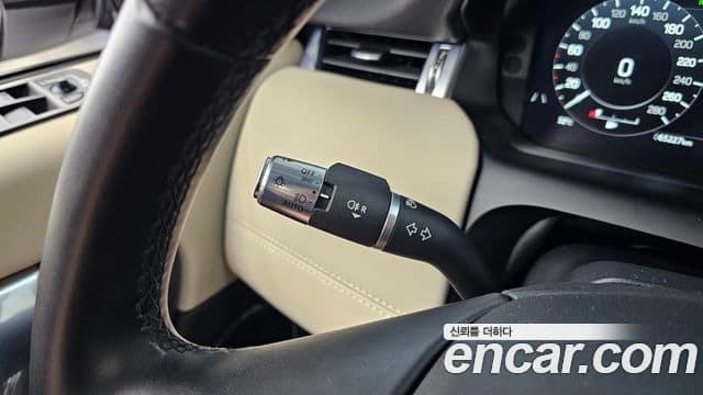 Land Rover Discovery Sport 2022 — Şəkil 8/32