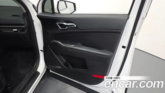 Kia Sportage 2025 — ფოტო 19/32