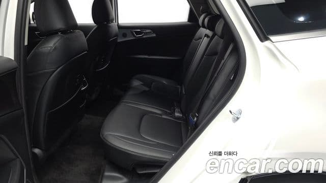 Kia Sportage 2025 — ფოტო 17/32