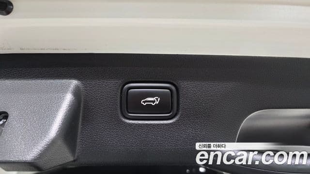 Kia Sportage 2025 — ფოტო 6/32