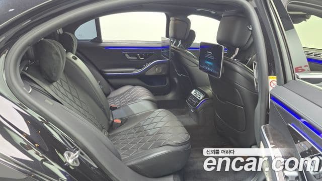 Mercedes-Benz S-Class 2021 — Photo 30/37